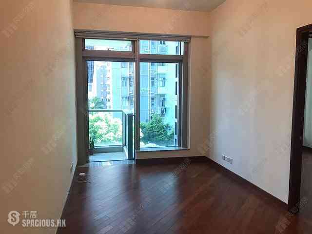 Wan Chai - The Avenue Phase 2 Block 2 03