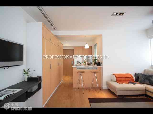 Soho - 66, Hollywood Road 03