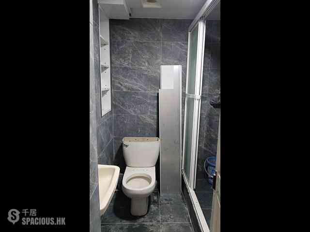 Sheung Wan - 229-231, Hollywood Road 07