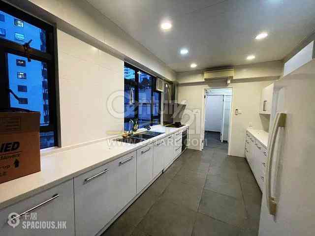Mid Levels Central - William Mansion 01
