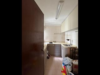 Shau Kei Wan - Perfect Mount Gardens Block B 05