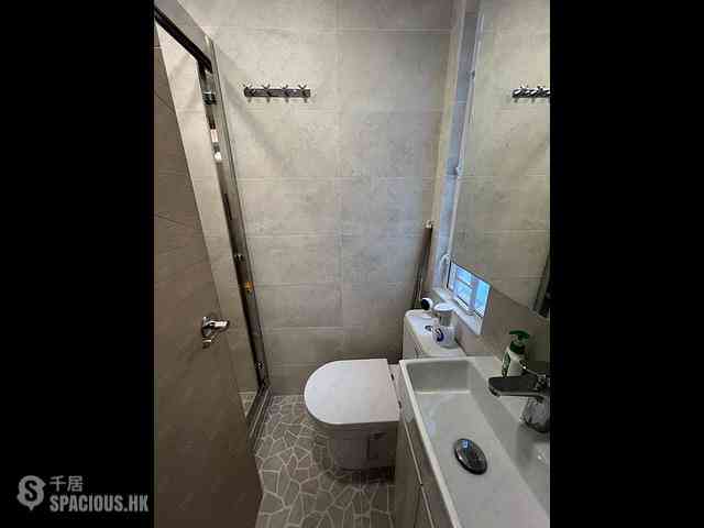 Mid Levels Central - Woodland Court 08