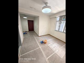 Yuen Long - Chun Chu House Block A 02