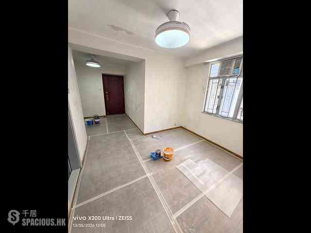 Yuen Long - Chun Chu House Block A 02
