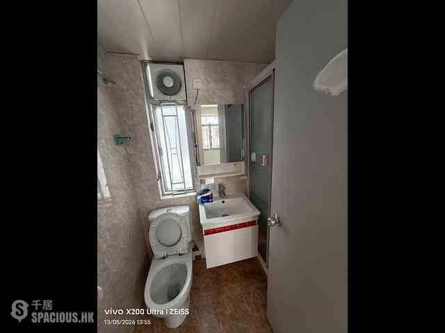 Yuen Long - Chun Chu House Block A 09