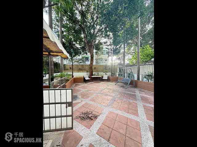 Kowloon Tong - La Salle Place 05
