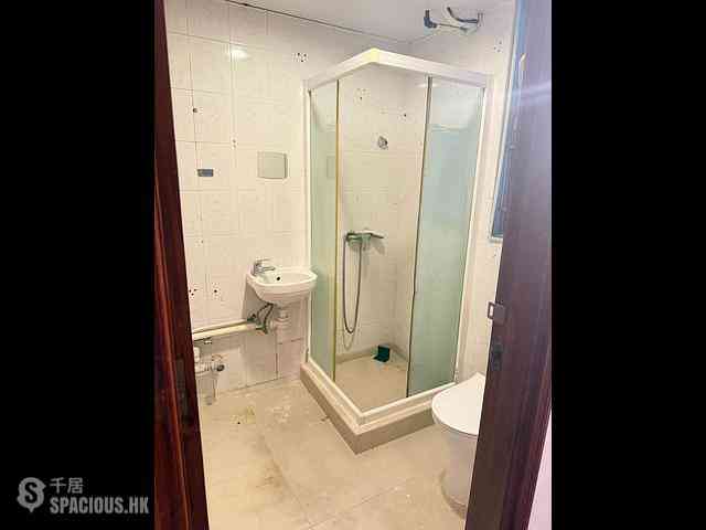 Kowloon Tong - La Salle Place 15