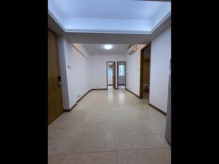 Wan Chai - Kam Tak Mansion 03