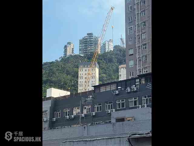Wan Chai - Kam Tak Mansion 04