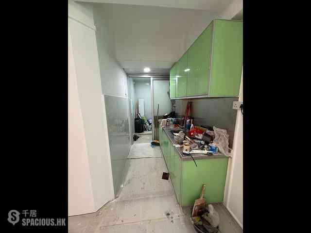 Wan Chai - Wing Fai Mansion 03