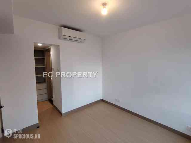 Mid Levels Central - 62B, Robinson Road 09