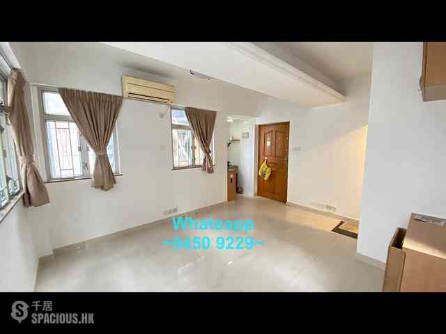 Sheung Wan - Des Voeux Building 02