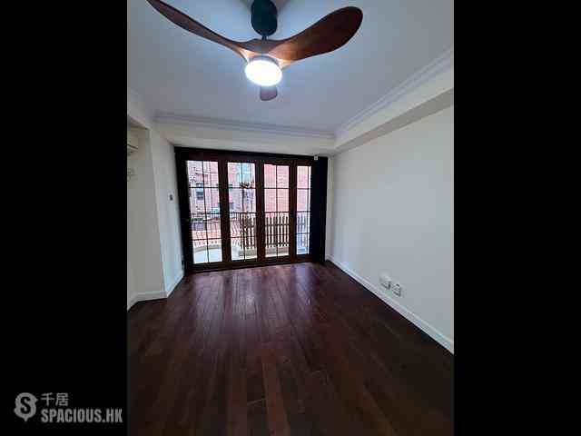 Yau Yat Chuen - Jade Court 06