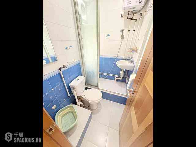 Shau Kei Wan - Shaukiwan Centre Block 2 (Block B) 09