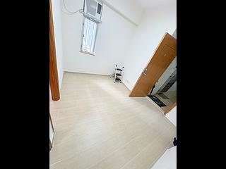 Shau Kei Wan - Shaukiwan Centre Block 2 (Block B) 07