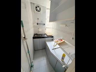 Shau Kei Wan - Ho King Building 06