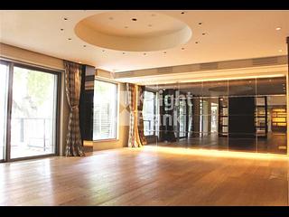 Shouson Hill - Yue Hing Court 02