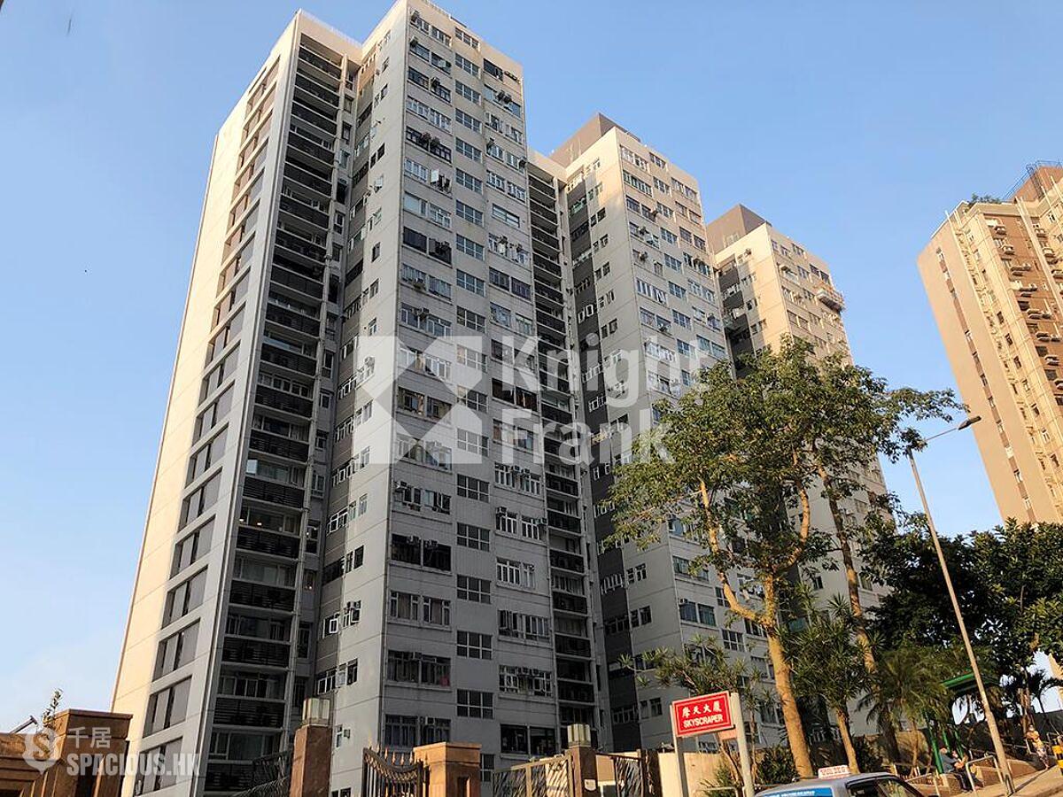 Braemar Hill - Sky Scraper 01