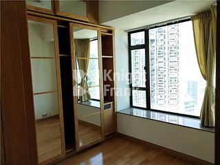 Mid Levels Central - Fairlane Tower 07