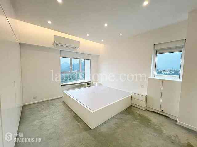 Repulse Bay - The Brentwood 06
