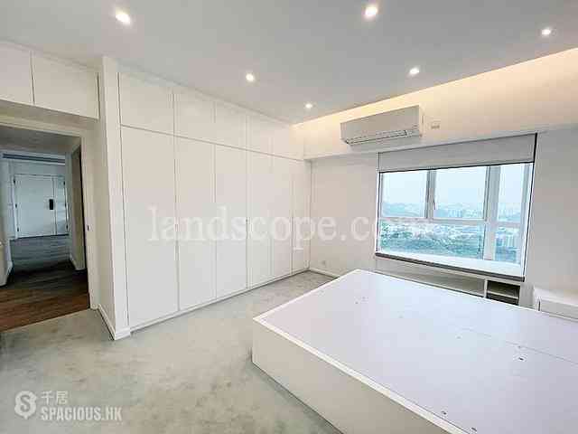 Repulse Bay - The Brentwood 07