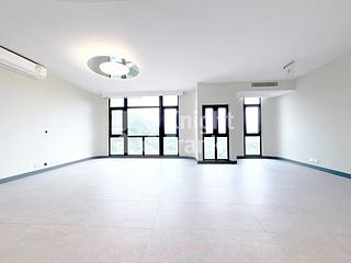 Jardines Lookout - Park Place Block C 02