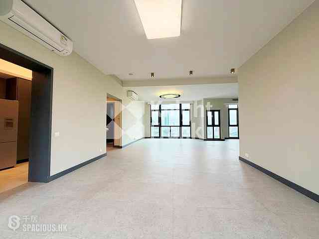 Jardines Lookout - Park Place Block C 07