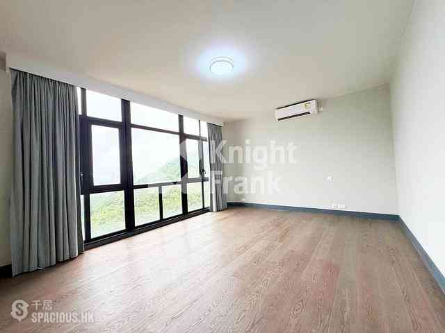 Jardines Lookout - Park Place Block C 13