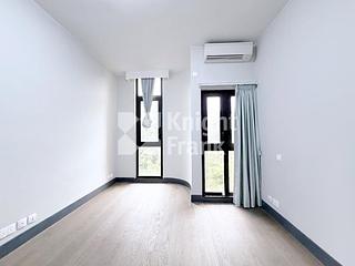 Jardines Lookout - Park Place Block C 14