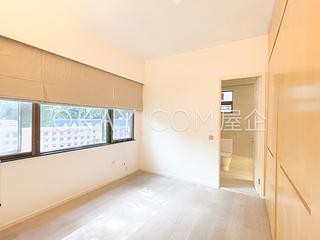 Pok Fu Lam - 18-24, Bisney Road 12