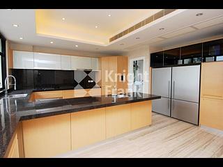 The Peak - 21, Coombe Road 09
