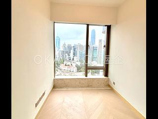 Mid Levels Central - 22A, Kennedy Road 05