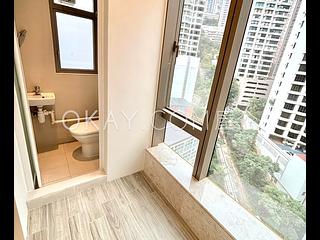 Mid Levels Central - 22A, Kennedy Road 08