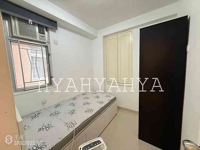 Sai Ying Pun - Wah Fai Court 04