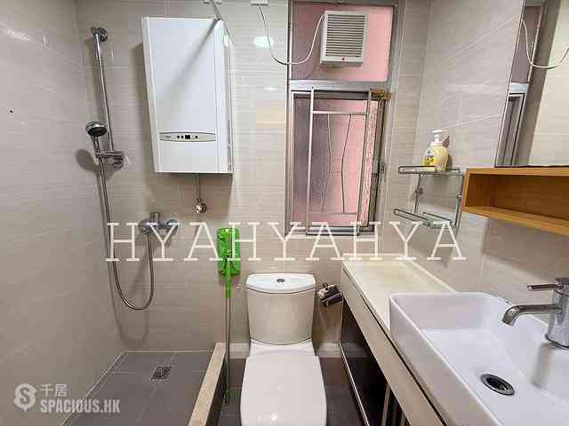 Sai Ying Pun - Wah Fai Court 05