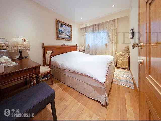 The Peak - Sunshine Villa 07