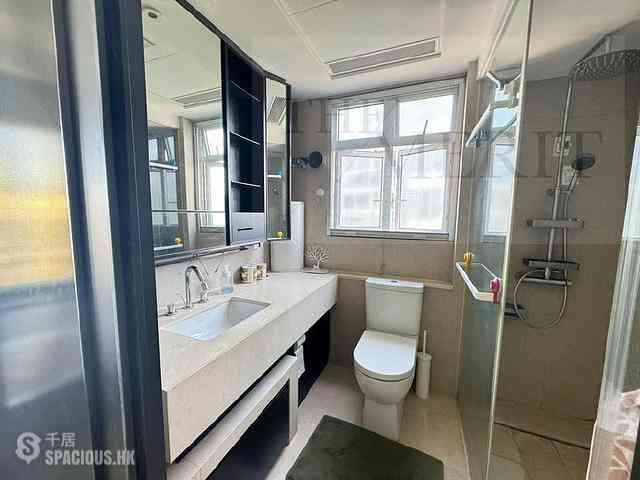 Clear Water Bay - Mount Pavilia 05