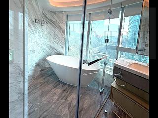 Stubbs Road - The Summit 02