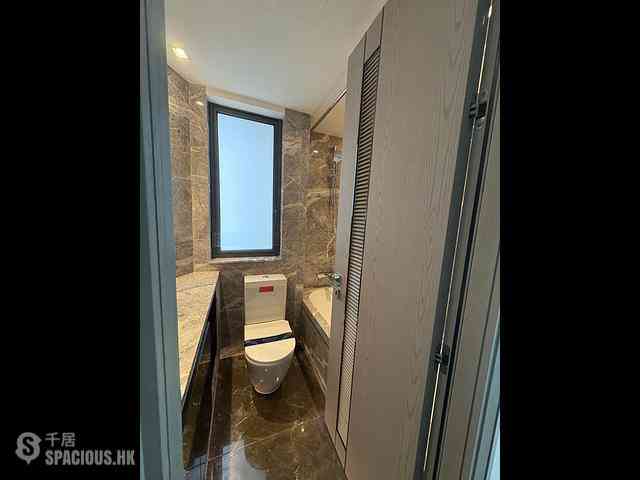 Wong Chuk Hang - The Southside Phase 3B Blue Coast Tower 2B 06