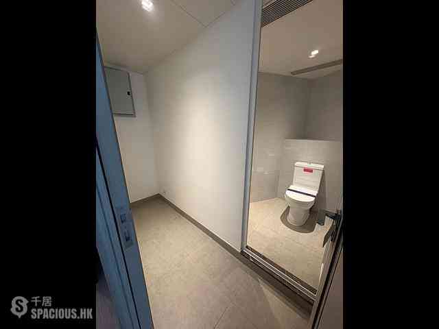 Wong Chuk Hang - The Southside Phase 3B Blue Coast Tower 2B 09