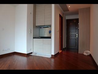 Wan Chai - The Avenue Phase 2 02