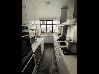 Happy Valley - Villa Rocha Block A 09
