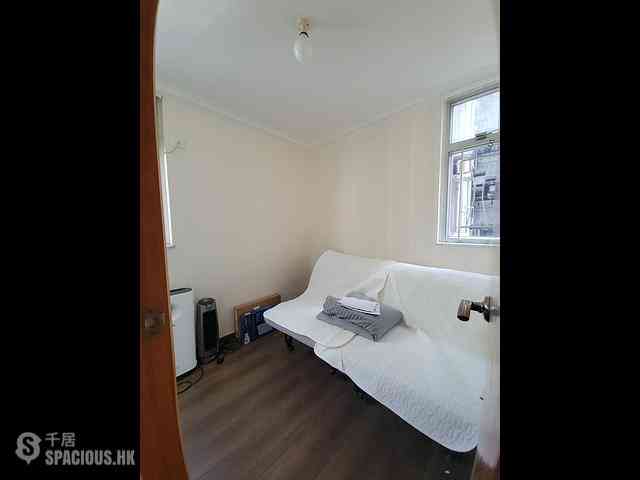 North Point - Yalford Building 02