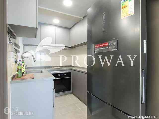 Causeway Bay - Yee Hing Building 11