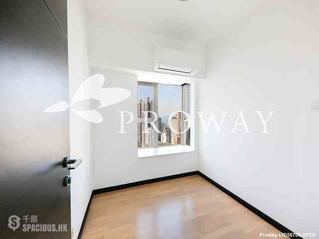 Sai Ying Pun - Centre Place 08