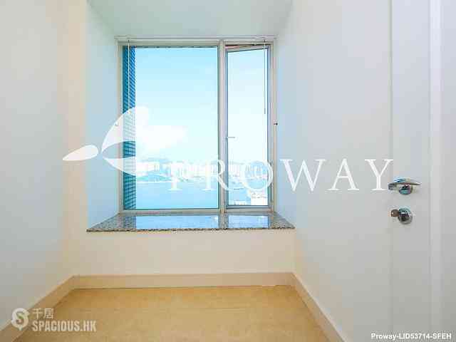 Quarry Bay - Casa 880 08