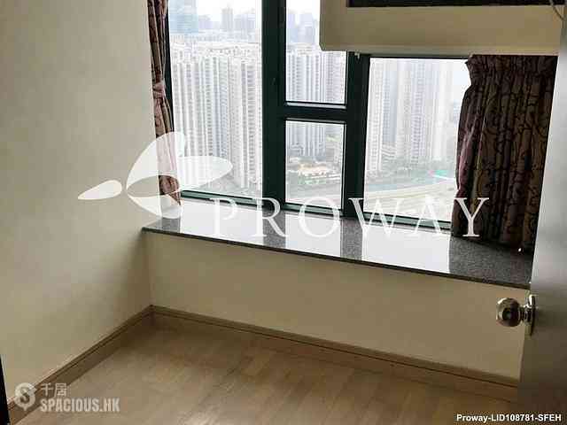 Sai Wan Ho - Grand Promenade 06