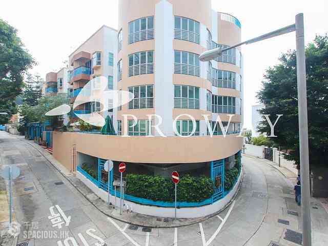 Pok Fu Lam - Bisney Terrace 02