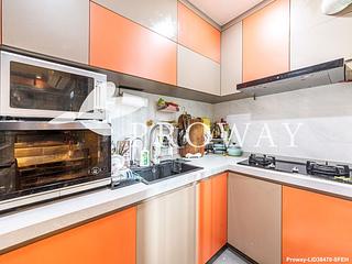Mid Levels Central - Goldwin Heights 08
