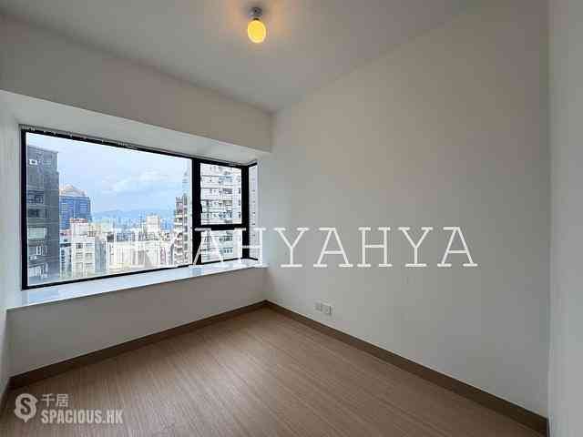 Mid Levels Central - 62B, Robinson Road 05